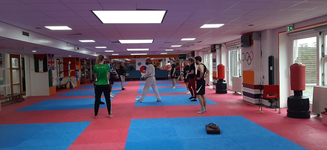 Actieve en leerzame taekwondo dag voor Rotterdam Sportsupport